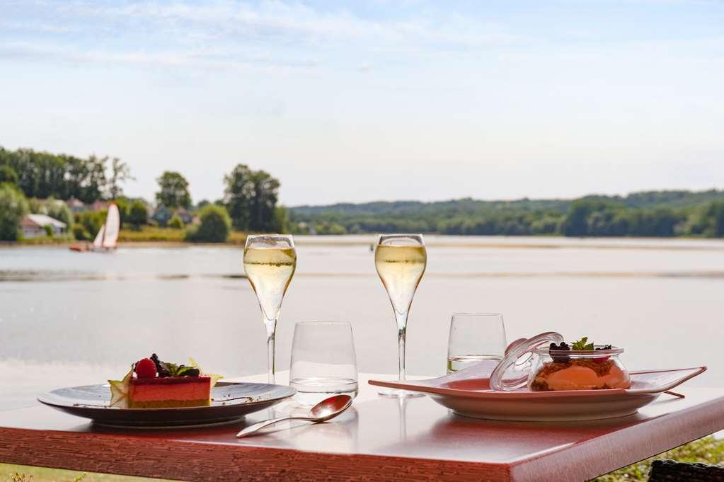 Hôtel du Golf de l'Ailette, The Originals Relais  Chamouille Restaurant photo